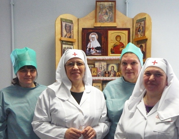 Сестры милосердия из Вельска прошли стажировку в Архангельске