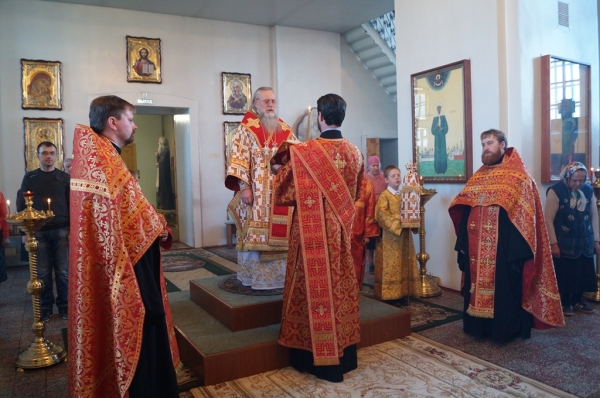 Епископ Василий совершил Всенощное бдение накануне 5-ой недели по Пасхе