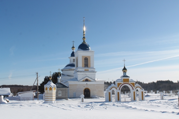 Управляющий Котласской епархии посетил храмы Коношского района