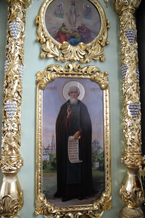 Накануне дня памяти прп. Сергия Радонежского епископ Василий совершил Всенощное бдение в Коряжме