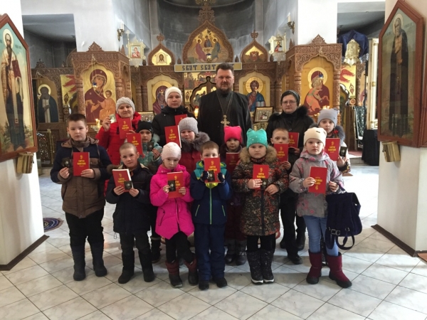 Ученики начальных классов Урдомской школы посетили Свято-Казанский храм