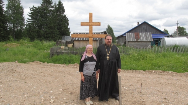 В п. Шестиозерский начались работы по подготовке строительства нового храма