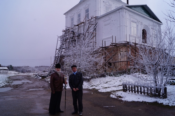 Епископ Василий рабочей поездкой посетил храм в честь Архангела Михаила с. Шалимово