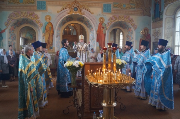 Храм Владимирской иконы Божией Матери г. Котлас отметил Престольный праздник