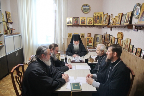 Епископ Василий возглавил рабочее совещание в Епархиальном Управлении