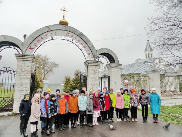 Ученики Коряжемской школы №5 посетили храм