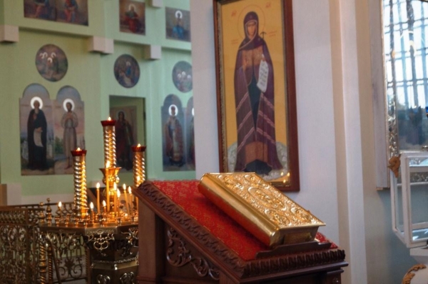 Епископ Василий  совершил всенощное бдение в Свято-Лонгиновом храме в г. Коряжме