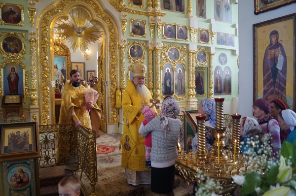 Епископ Василий молитвенно отметил свое 60-летие в Коряжме