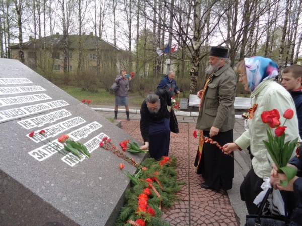 В Вельске почтили память воинов погибшим на фронтах Великой Отечественной войны