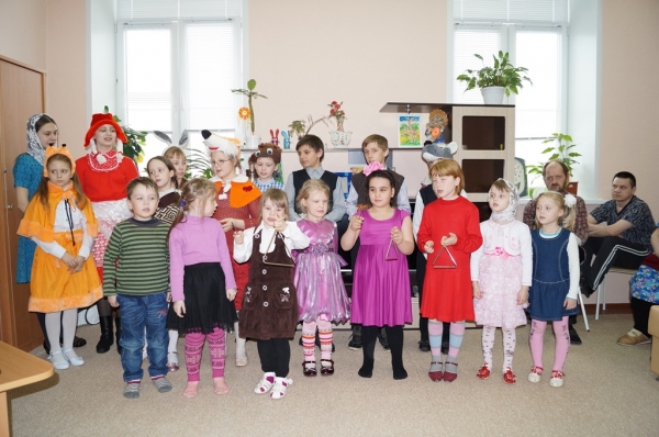 В комплексном центре социальной защиты г. Коряжма дети выступили с пасхальным концертом
