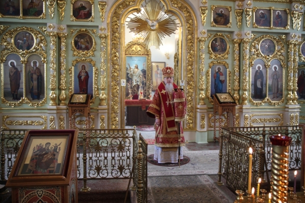 В день Усекновения главы Иоанна Крестителя епископ Василий совершил Божественную литургию в Коряжме