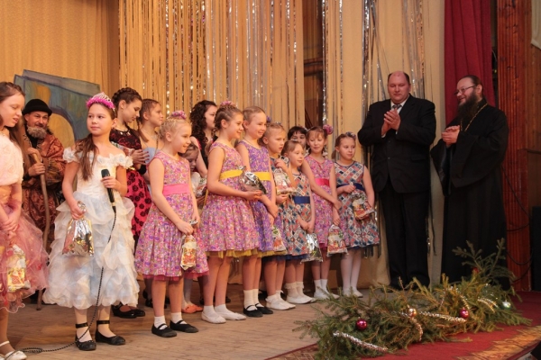 В святочные дни в Красноборске прошла традиционная Елка  главы