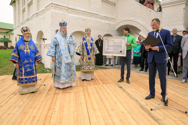 Епископ Василий принял участие в торжествах по случаю 500-летия Сийского монастыря