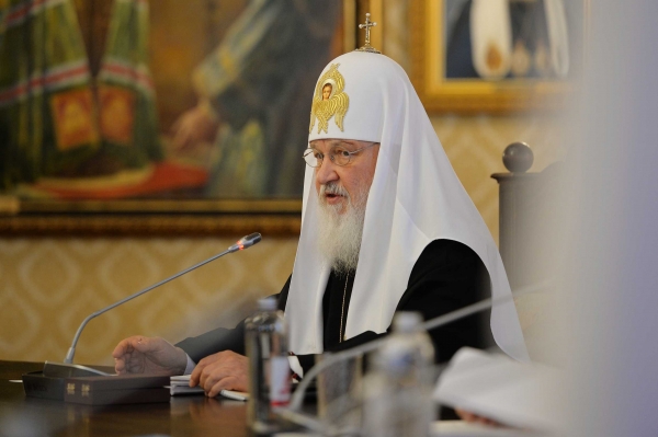 Святейший Патриарх Кирилл: Соприкосновение со страдающим человеком очень обогащает духовный опыт священнослужителя