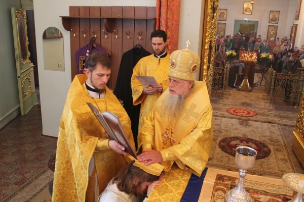 В день памяти прмч. Андрея Критского епископ Василий совершил Божественную литургию в Свято-Лонгиновом храме г. Коряжма