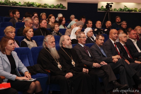 В Архангельске впервые открылся региональный форум ВРНС памяти св. Иоанна Кронштадтского