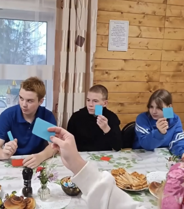 В Красноборском храме возобновились занятия с детьми «Красноборского центра»