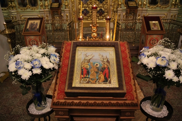 Накануне дня памяти прп. Илариона Великого епископ Василий совершил Всенощное бдение в Коряжме
