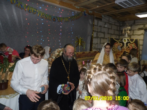 Православный приход г. Вельска встретил Рождество.