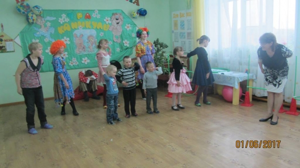 Для детей Устьянского социально-реабилитационного центра организовали праздник