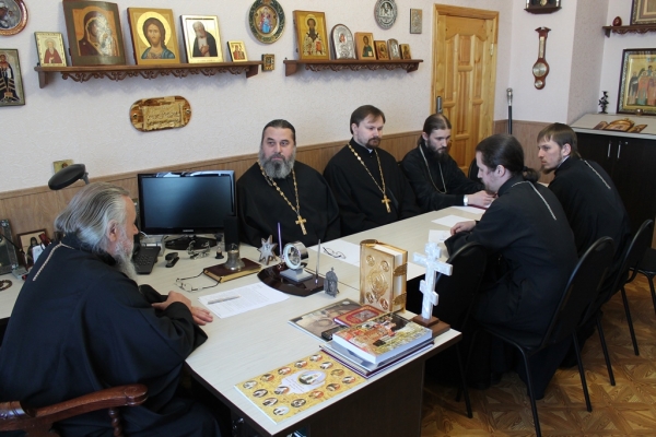 В Котласской епархии прошло второе собрание руководителей отделов в 2015 году