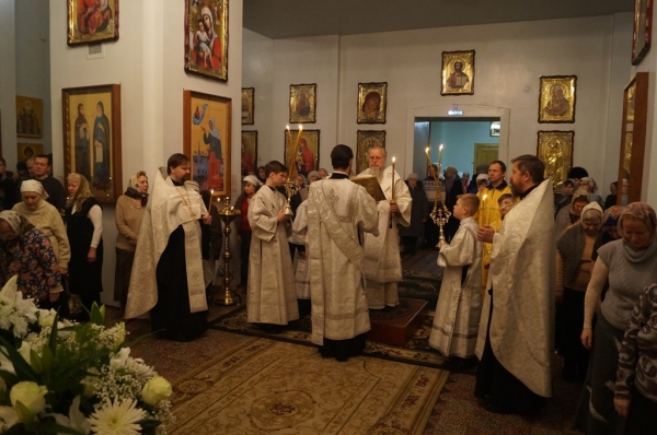 Епископ Василий совершил Всенощное бдение накануне Крещения Господня в Коряжме