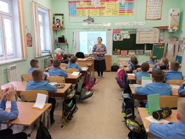 В Красноборской школе ведется кружок по духовно-нравственной программе «Тропинка» 