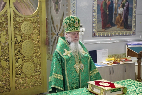 Епископ Василий в день памяти прп. Серафима Саровского совершил Божественную литургию 