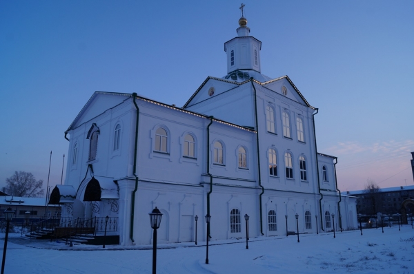 В день памяти великого князя Александра Невского епископ Василий совершит Божественную литургию в Котласе