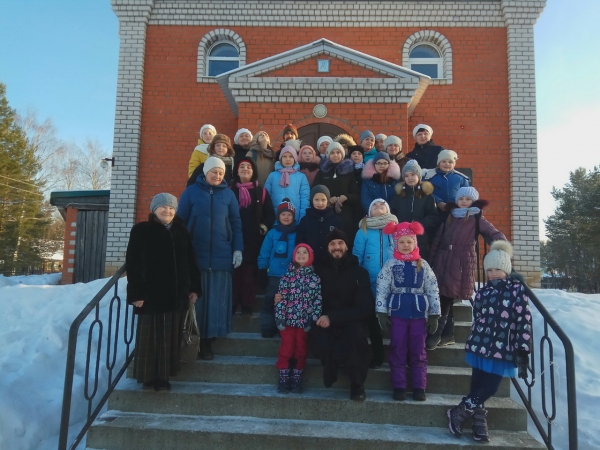 Воспитанники Коряжемской Воскресной школы посетили Никольск