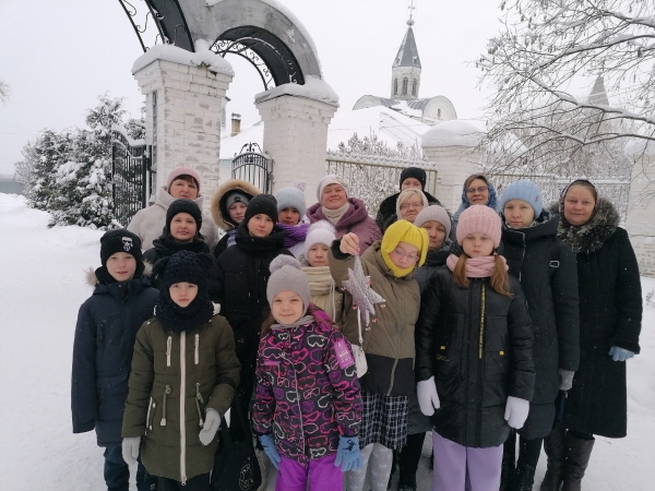 Воспитанники Воскресной школы выступили с концертами в Коряжемских ВОИ и КЦСО