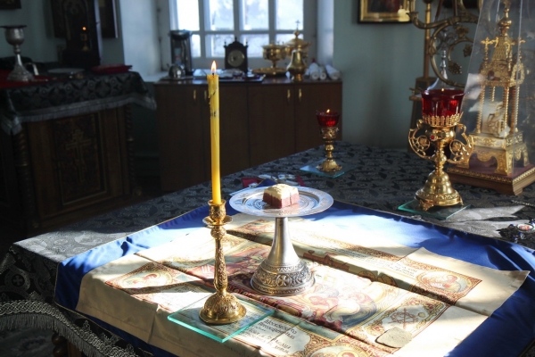 В день памяти святых 40 мучеников, в Севастийском езере мучившихся епископ Василий совершит Литургию в Коряжме