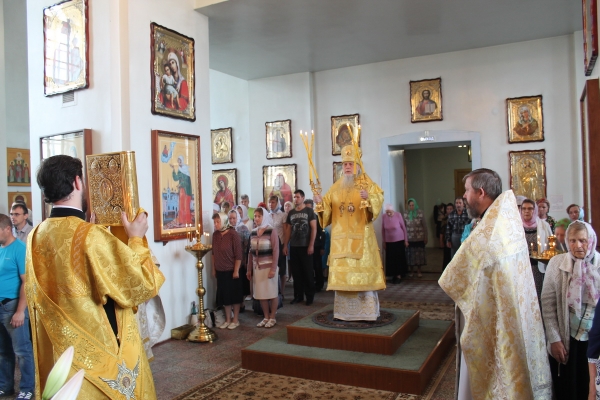 Епископ Василий совершил Божественную литургию в день памяти блгвв. кн. Петра и кн. Февронии Муромских